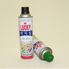 картинка Краска "Lucky" - Зеленый 319 (420мл) от интернет-магазина "АВТОИМПЕРИЯ", 2000000038810