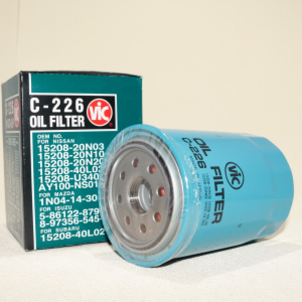 картинка Фильтр масляный  VIC  C-226/215/221 /15208-20/  от интернет-магазина "АВТОИМПЕРИЯ", 4971295122608
