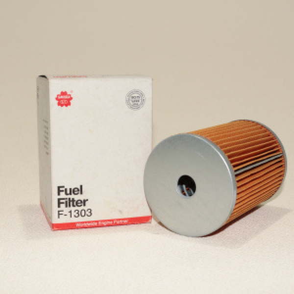 картинка Фильтр топливный F-604/-505 /23401-1030/  Sakura/Agama от интернет-магазина "АВТОИМПЕРИЯ", 8997879300206