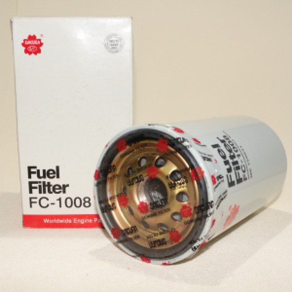 картинка Фильтр топливный Sakura FC-331 /ME150631/  от интернет-магазина "АВТОИМПЕРИЯ", 8997879400135