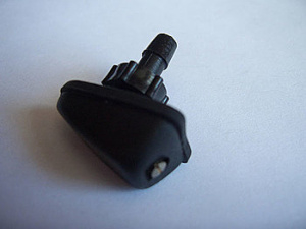 картинка Форсунка омывателя универсальная №3 (веерная) от интернет-магазина "АВТОИМПЕРИЯ", 2200000242280